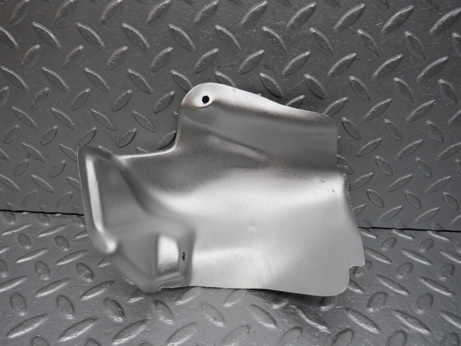 38047 Mercedes-Benz A124 320E Cabriolet Exhaust Heat Shield