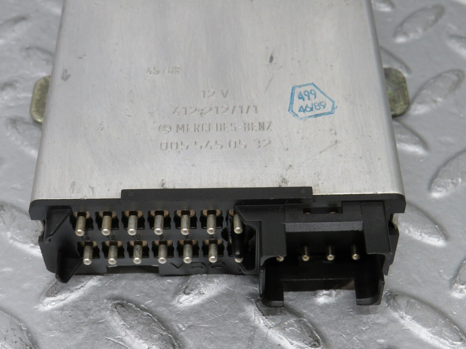 36080 Mercedes-Benz W126 420SE Cruise Control Module Unit 0055450532
