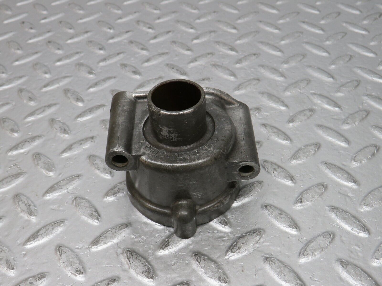 31791 Mercedes-Benz W201 190LE 1.8L Thermostat Housing 1022030373