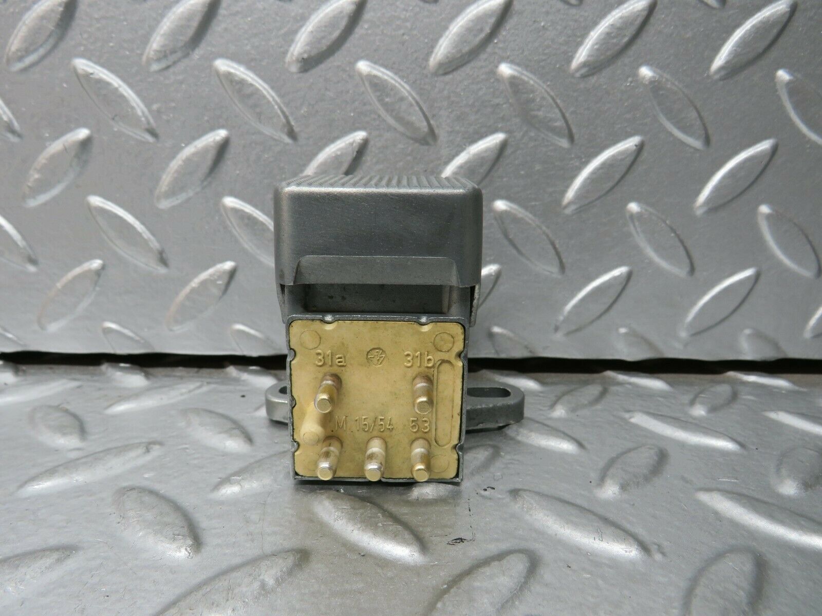 23541 Mercedes-Benz W114 280E Windscreen Washer Switch