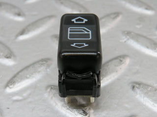 26561 Mercedes-Benz C124 220CE Coupe Right Electric Window Switch 1248209010