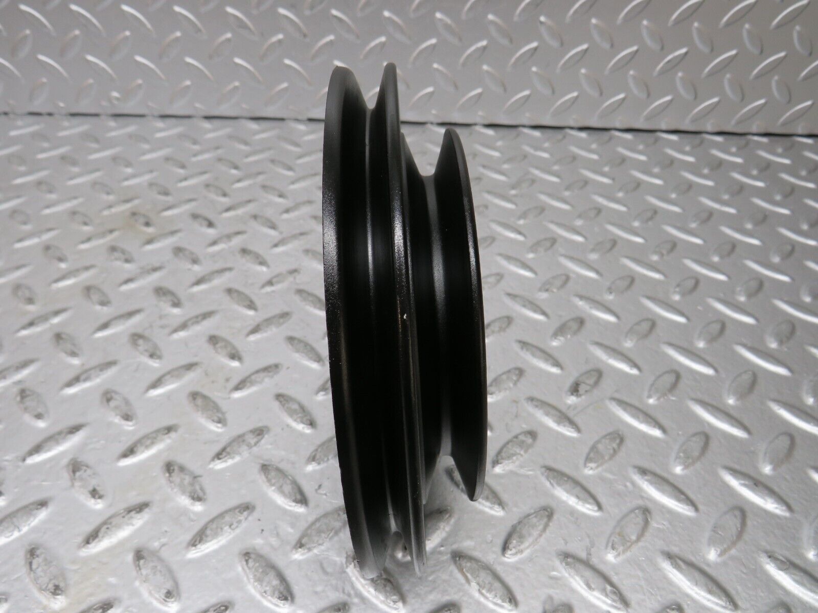 27392 Mercedes-Benz W123 280E Crankshaft Pulley 1100320904