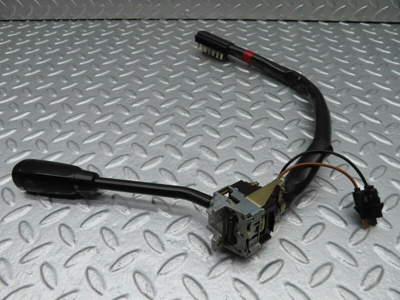 17970 Mercedes-Benz W123 200 Indicator Wiper Stalk