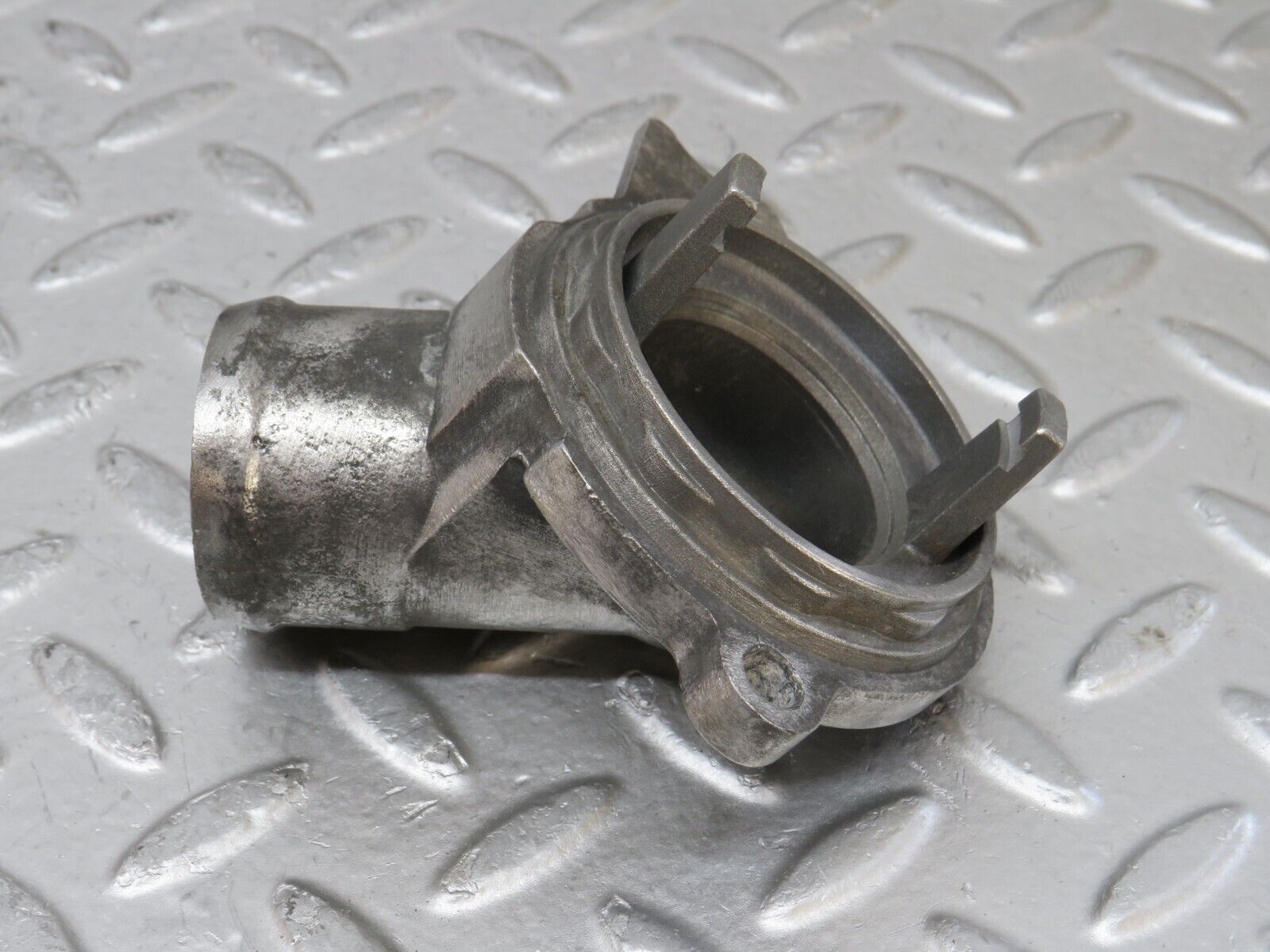 34940 Mercedes-Benz W210 320E Thermostat Housing 1122030275