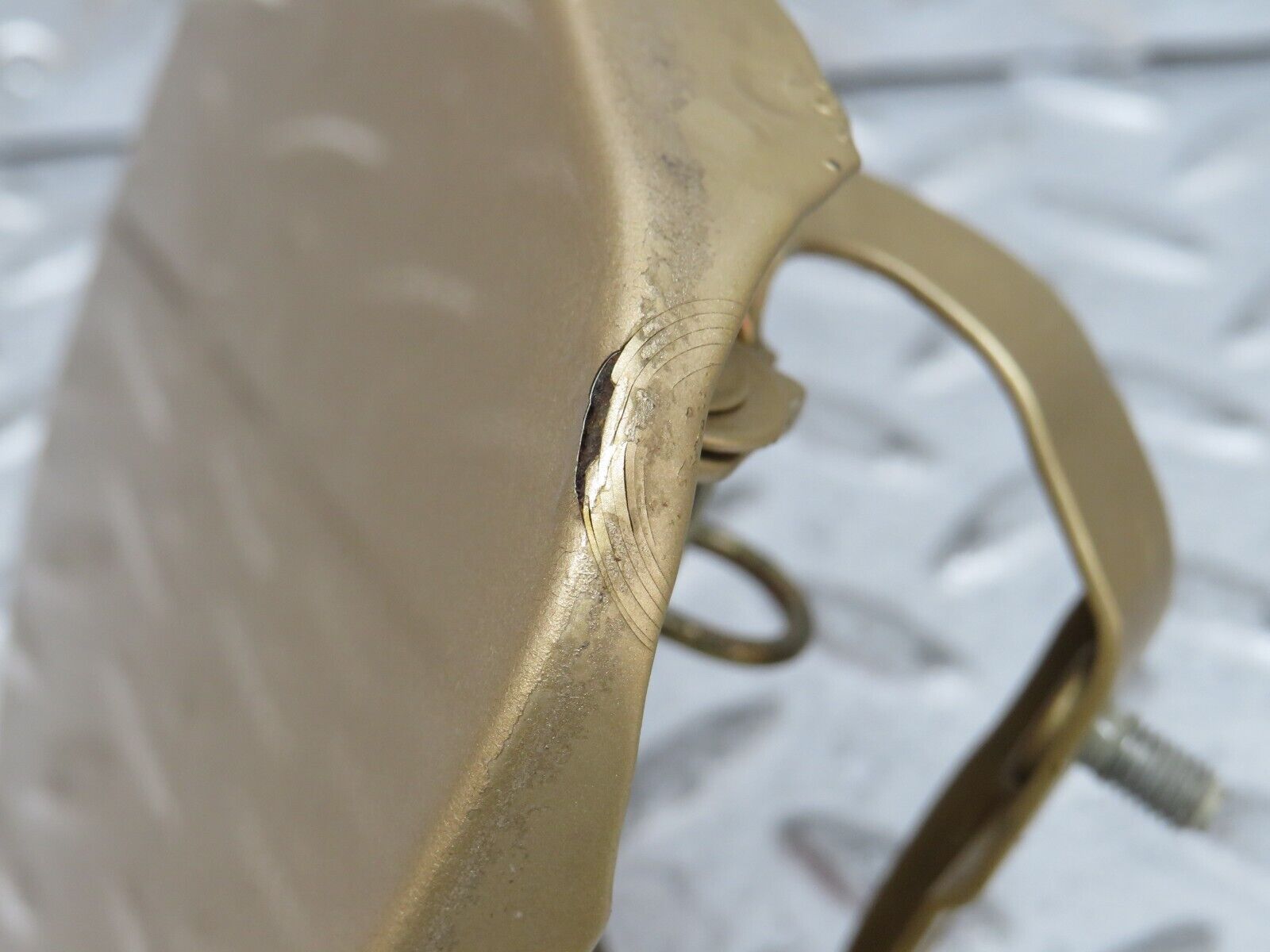 28488 Mercedes-Benz S123 240D Wagon Fuel Tank Flap Cap 1235841639