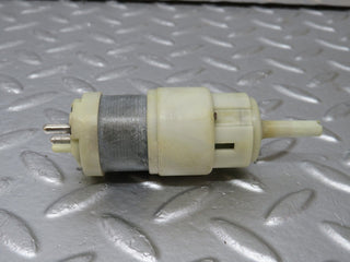 34402 Mercedes-Benz C126 380SEC Coupe Windscreen Washer Pump Hella