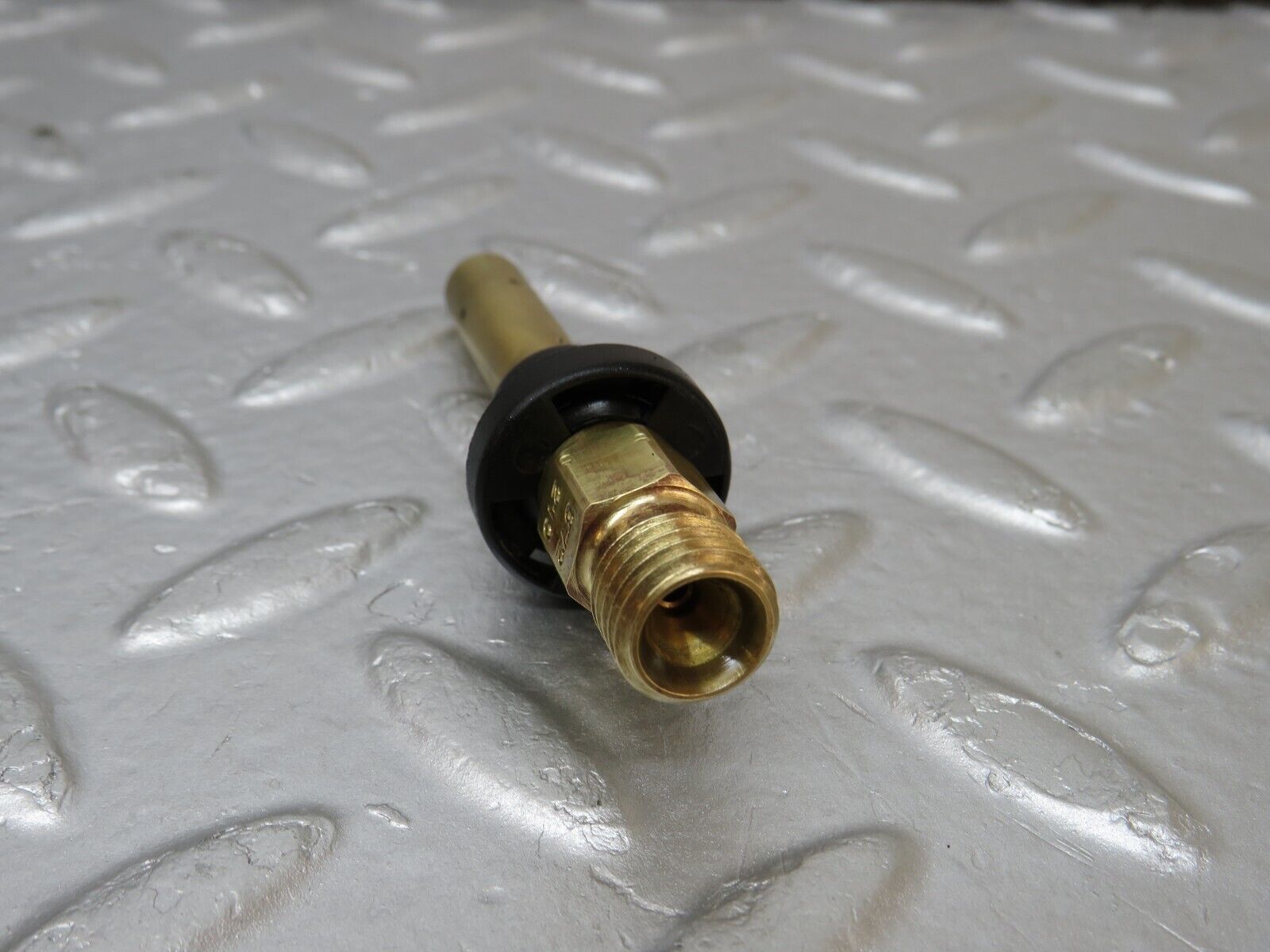 34471 Mercedes-Benz C126 380SEC Coupe Fuel Injector Bosch 0437502047