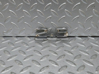 25200 Mercedes-Benz W201 190D Trunk Badge 2.5 Emblem