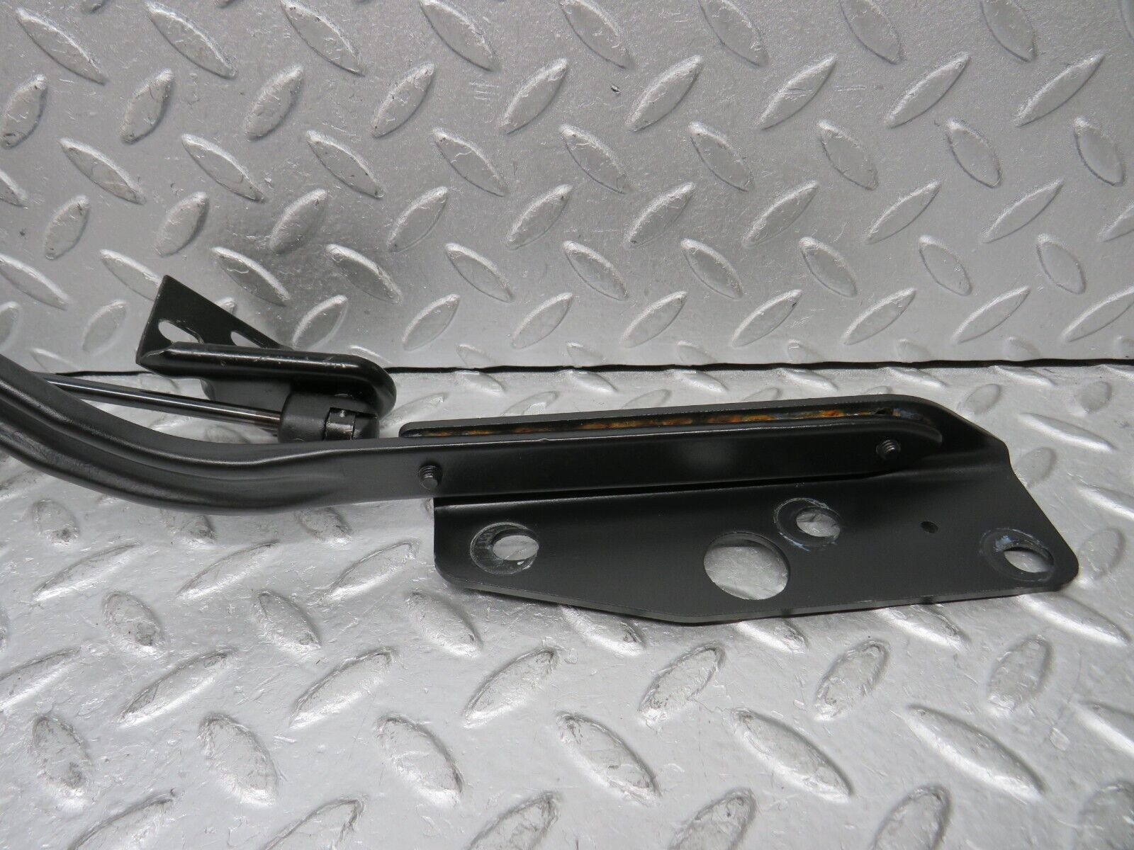 37853 Mercedes-Benz A124 320E Cabriolet Trunk Boot Soft Top Hinge Left Side