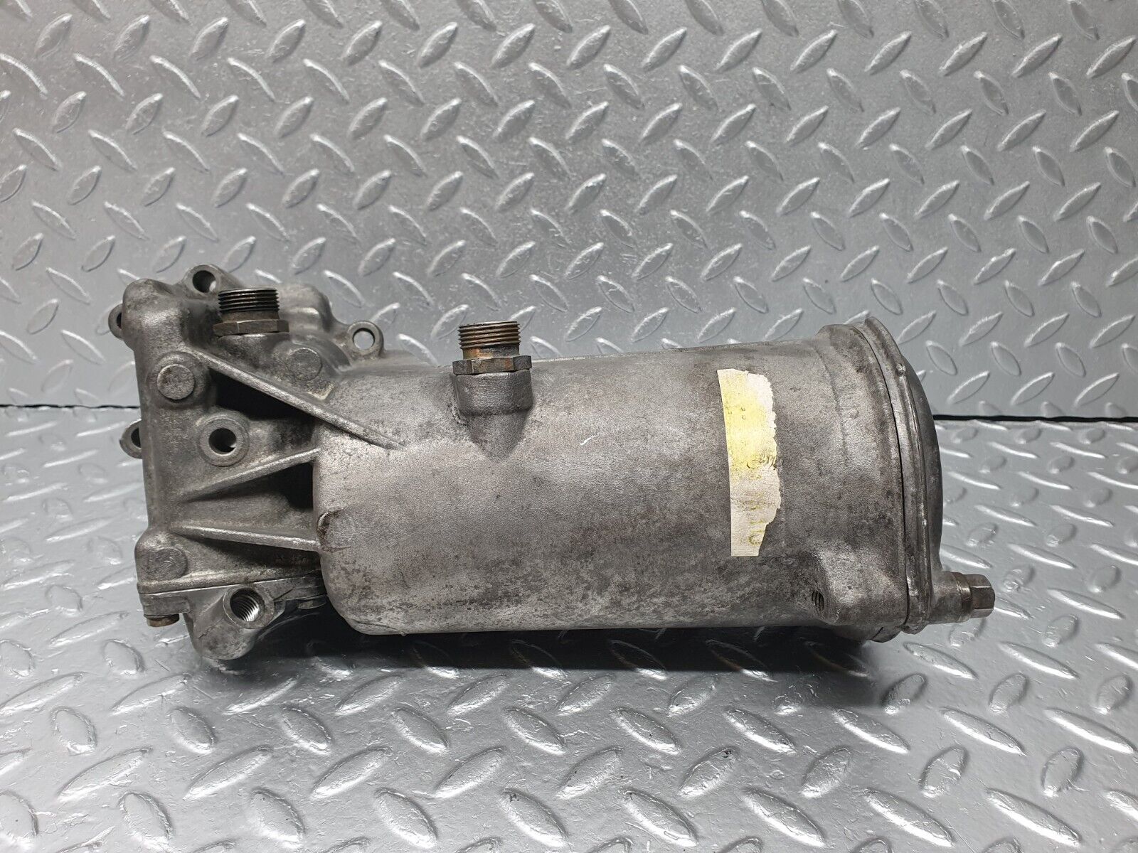 40861 Mercedes-Benz W123 300D Oil Filter Housing 6151840102 6171840125