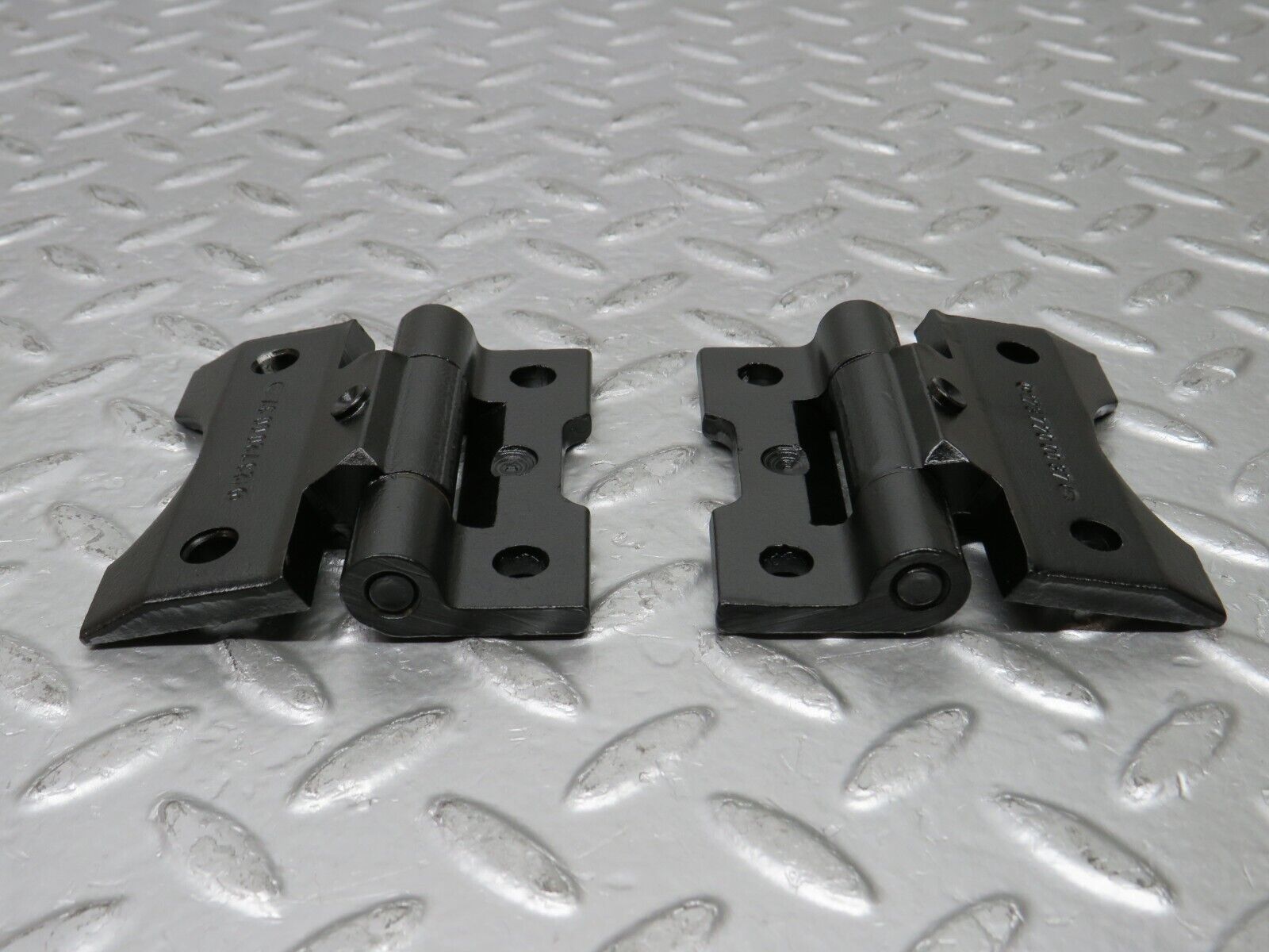29721 Mercedes-Benz W123 230E Door Hinge Left 1237200037