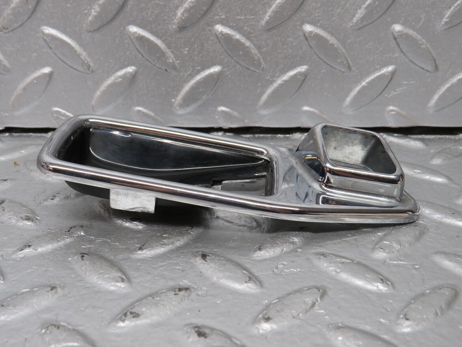 40597 Mercedes-Benz W123 300D Chrome Frame For Door Opener Right 1167660211