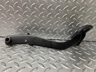 W124 Wagon brake pedal with rubber used OEM