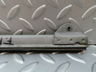 3690 Mercedes-Benz W108 280SE Front Right Door Glass Holder