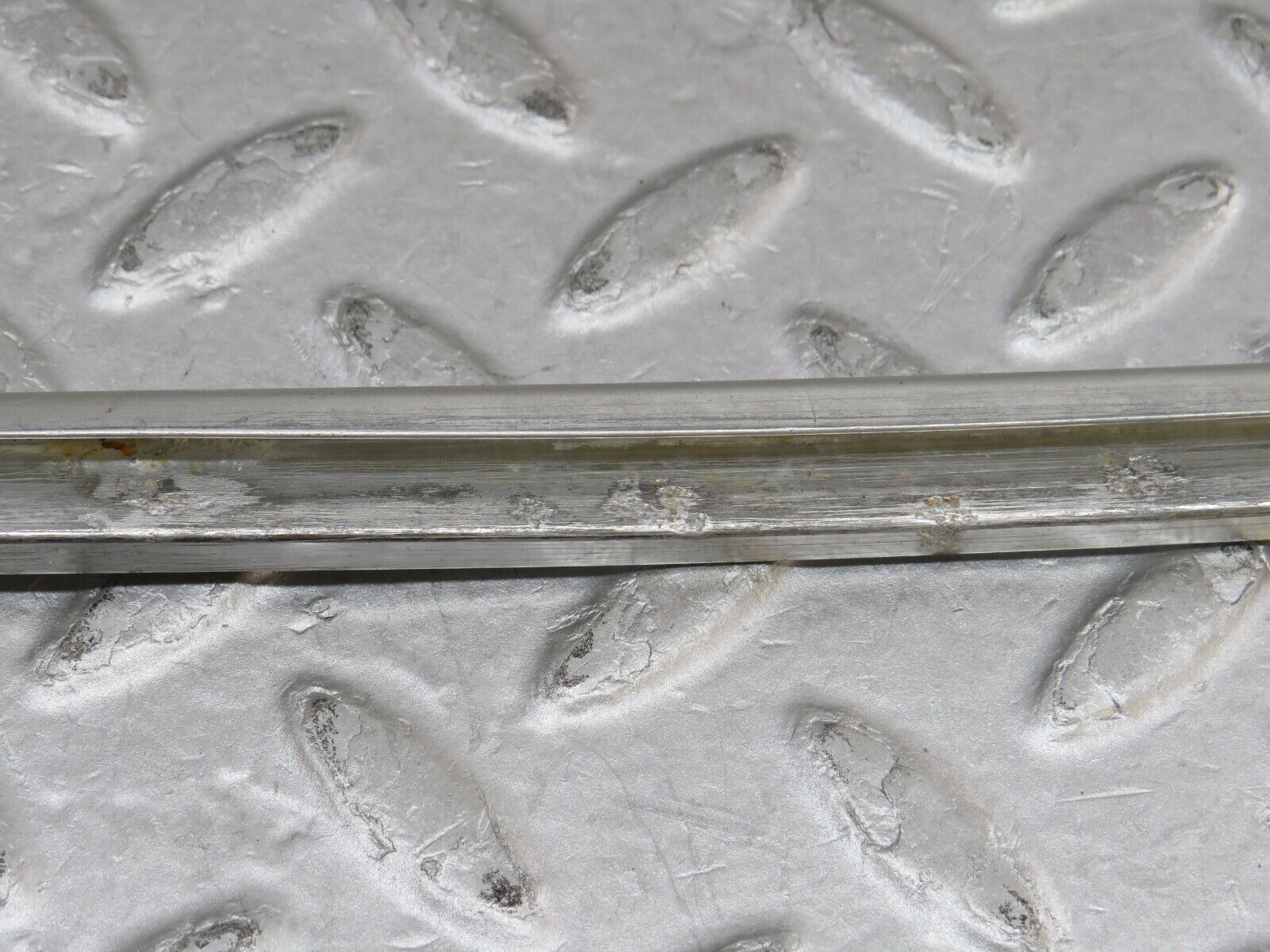 35867 Mercedes-Benz W108 Front Left Door Chrome Trim Pair