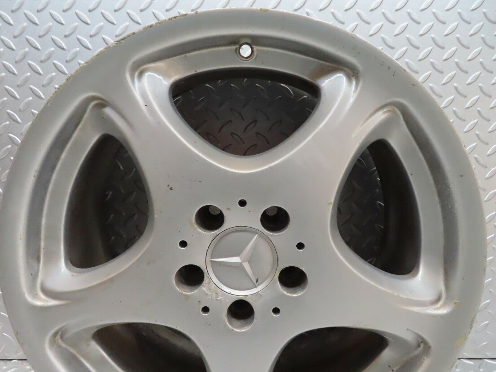 15222 Mercedes-Benz W220 S430 Alloy Wheel 8Jx18H2 ET44 2204010302