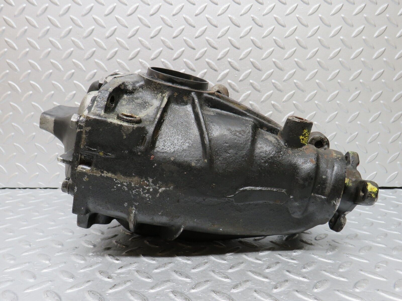 35668 Mercedes-Benz R107 280SL Rear Differential Ratio 3.58  1233511401