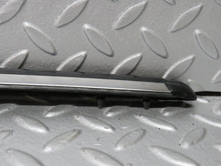 40639 Mercedes-Benz W123 300D Front Left Fender Wing Centre Moulding Trim