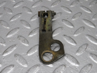 W126 gearbox linkage bracket used OEM