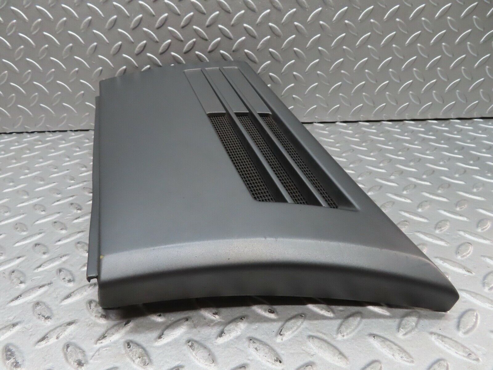 17137 Mercedes-Benz R129 300SL Coupe Front Right Wing Panel 1296900240
