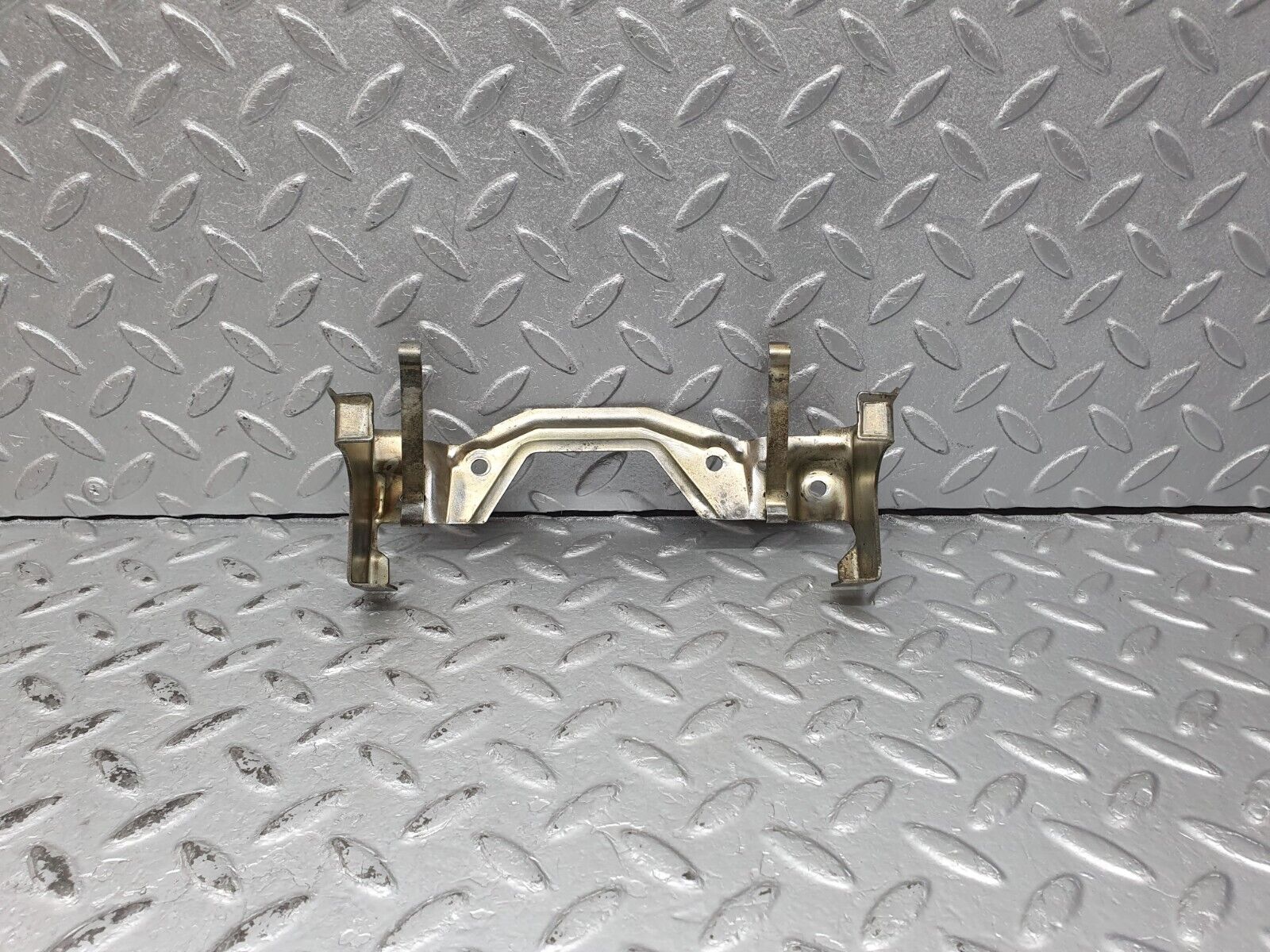 41258 Mercedes-Benz W126 300SE ABS Module Holder Bracket