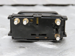 33321 Mercedes-Benz W202 C180 Electric Window Switch Right 2028205210