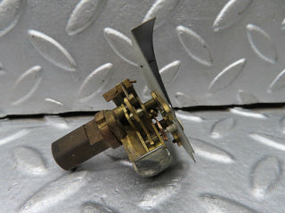 18345 Mercedes-Benz W115 Oil Pressure Gauge