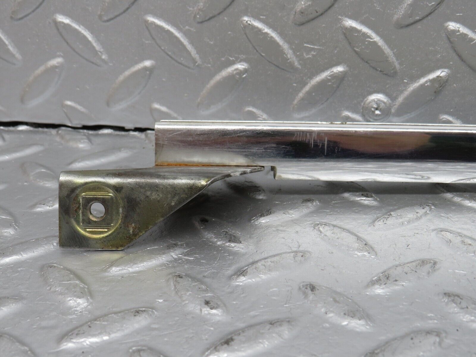 40584 Mercedes-Benz W123 300D Rear Right Door Window Chrome Channel