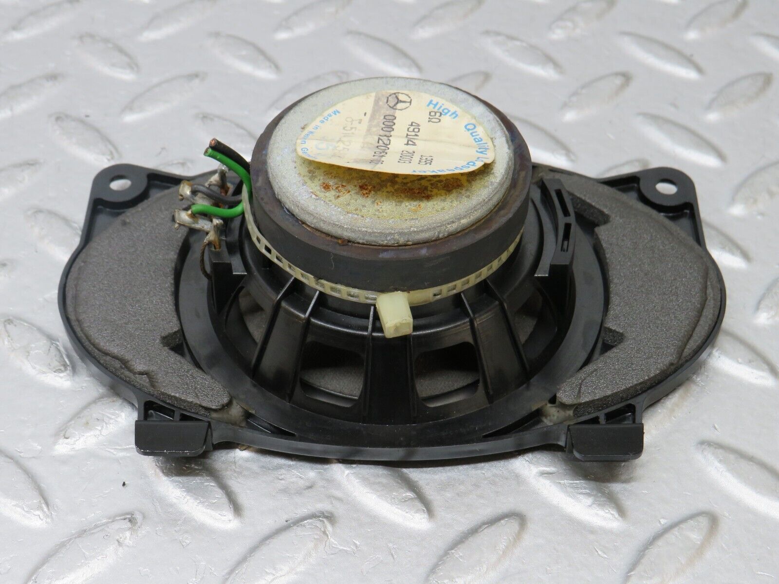 36137 Mercedes-Benz W126 420SE Front Speaker 0008205102