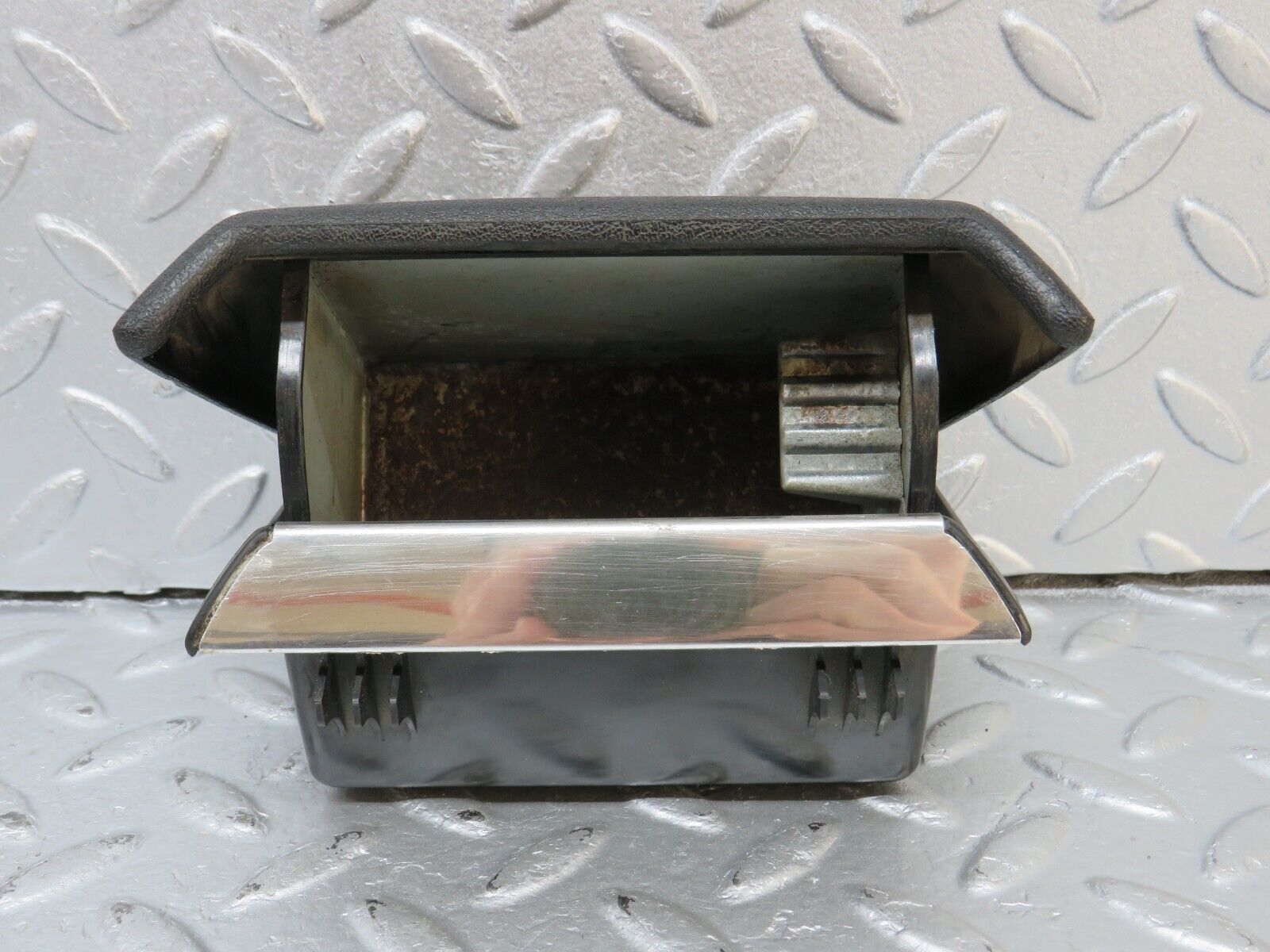 40616 Mercedes-Benz W123 300D Rear Door Ashtray Black