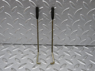 33336 Mercedes-Benz W202 C180 Front Door Lock Knob Pair