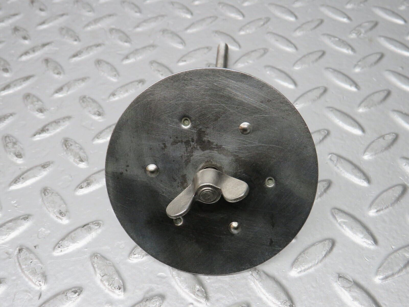 32045 Mercedes-Benz W123 230E Spare Wheel Holder