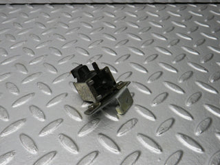 31618 Mercedes-Benz W201 190LE 1.8L Vacuum Control Valve Pierburg 0015407097