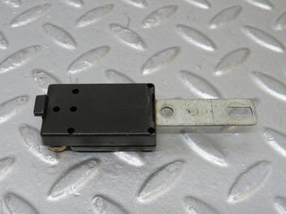 34887 Mercedes-Benz W210 320E Radio Audio Antenne Amplifier 2108201489