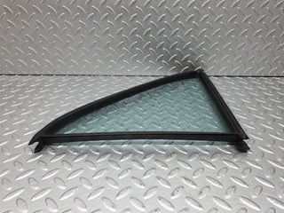 40778 Mercedes-Benz W123 300D Rear Left Quarter Window Glass 1237350124