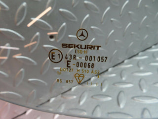 13539 Mercedes-Benz W123 200 Rear Heated Windscreen Glass