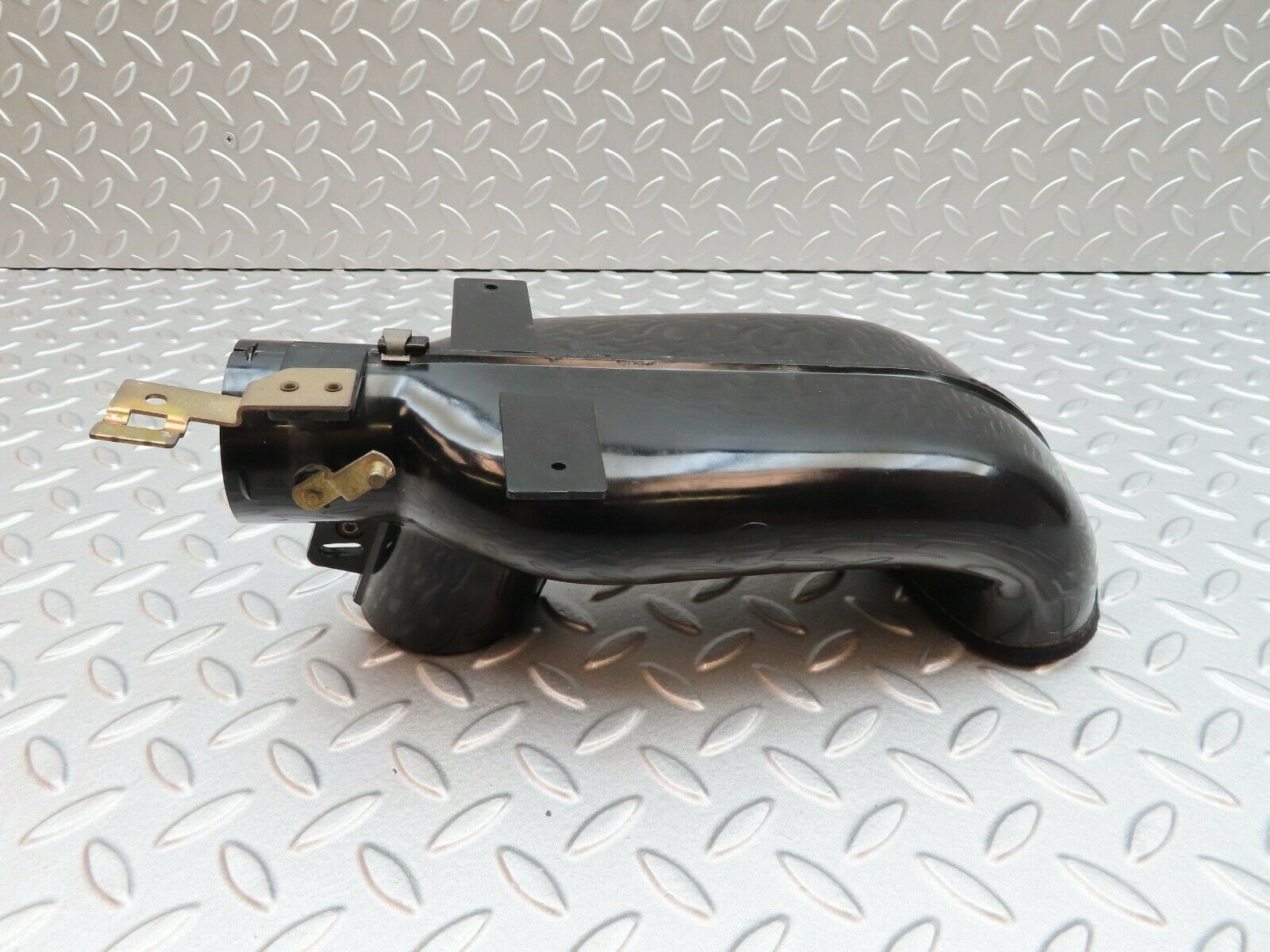 5001 Mercedes-Benz R107 350SL Coupe Heater Air Duct