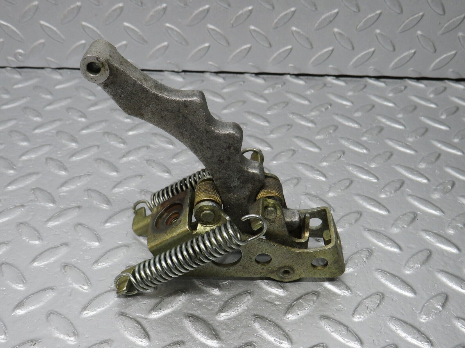 39096 Mercedes-Benz R107 500SL Coupe Door Safety Check Strap