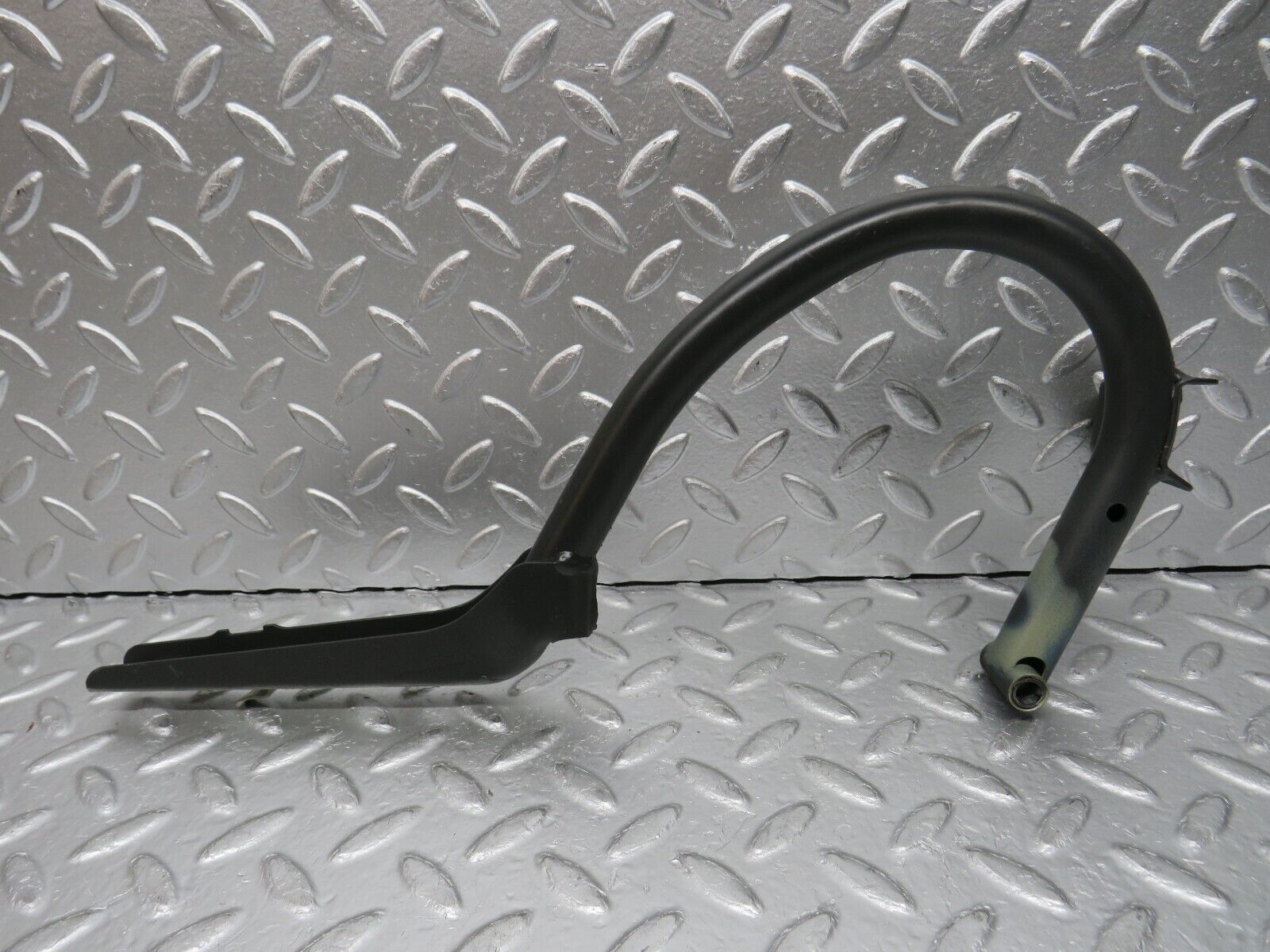 30662 Mercedes-Benz W201 190E 2.0L Boot Lid Trunk Hinge Right Side