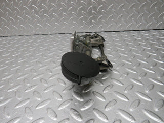 34025 Mercedes-Benz W124 260E Headrest Folding Mechanism