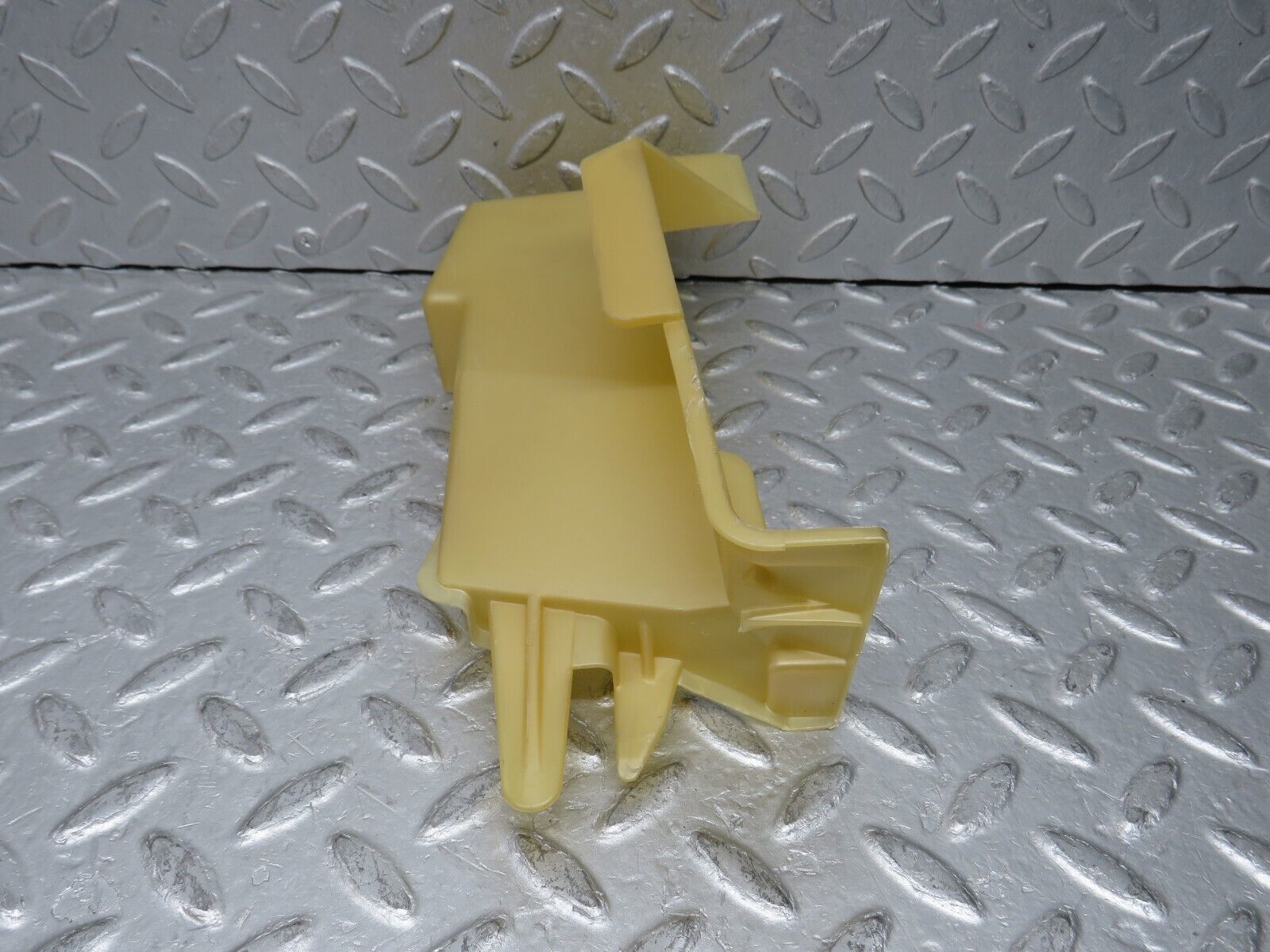 37775 Mercedes-Benz A124 320E Cabriolet Right Door Lock Mechanism Cover 1247230608