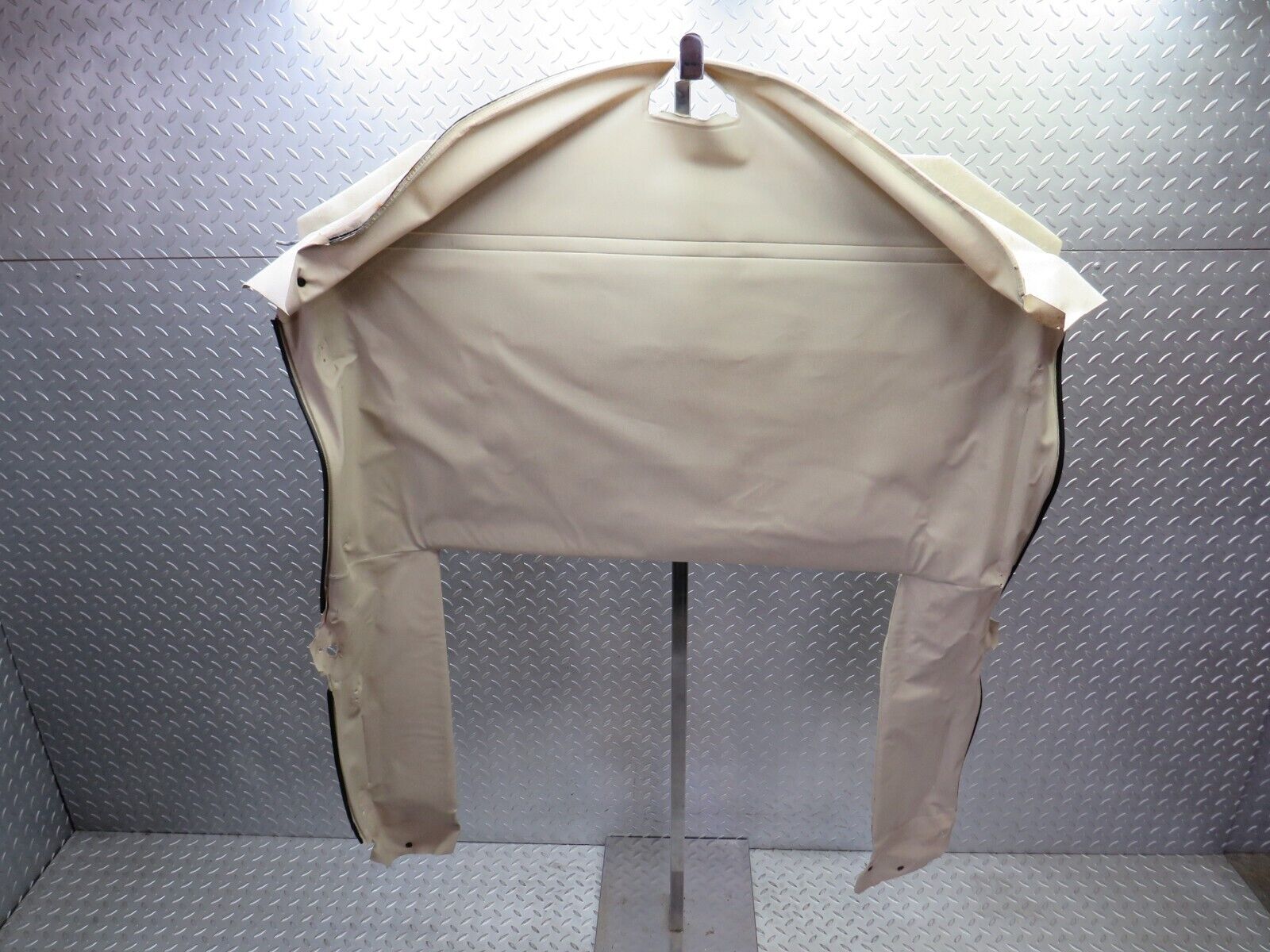 36771 Mercedes-Benz W201 190E 2.0L Roof Headlining Beige