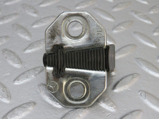 33373 Mercedes-Benz W202 C180 Door Lock Latch