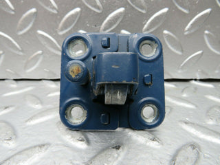 23025 Mercedes-Benz C123 230CE Coupe Bonnet Lock Catch