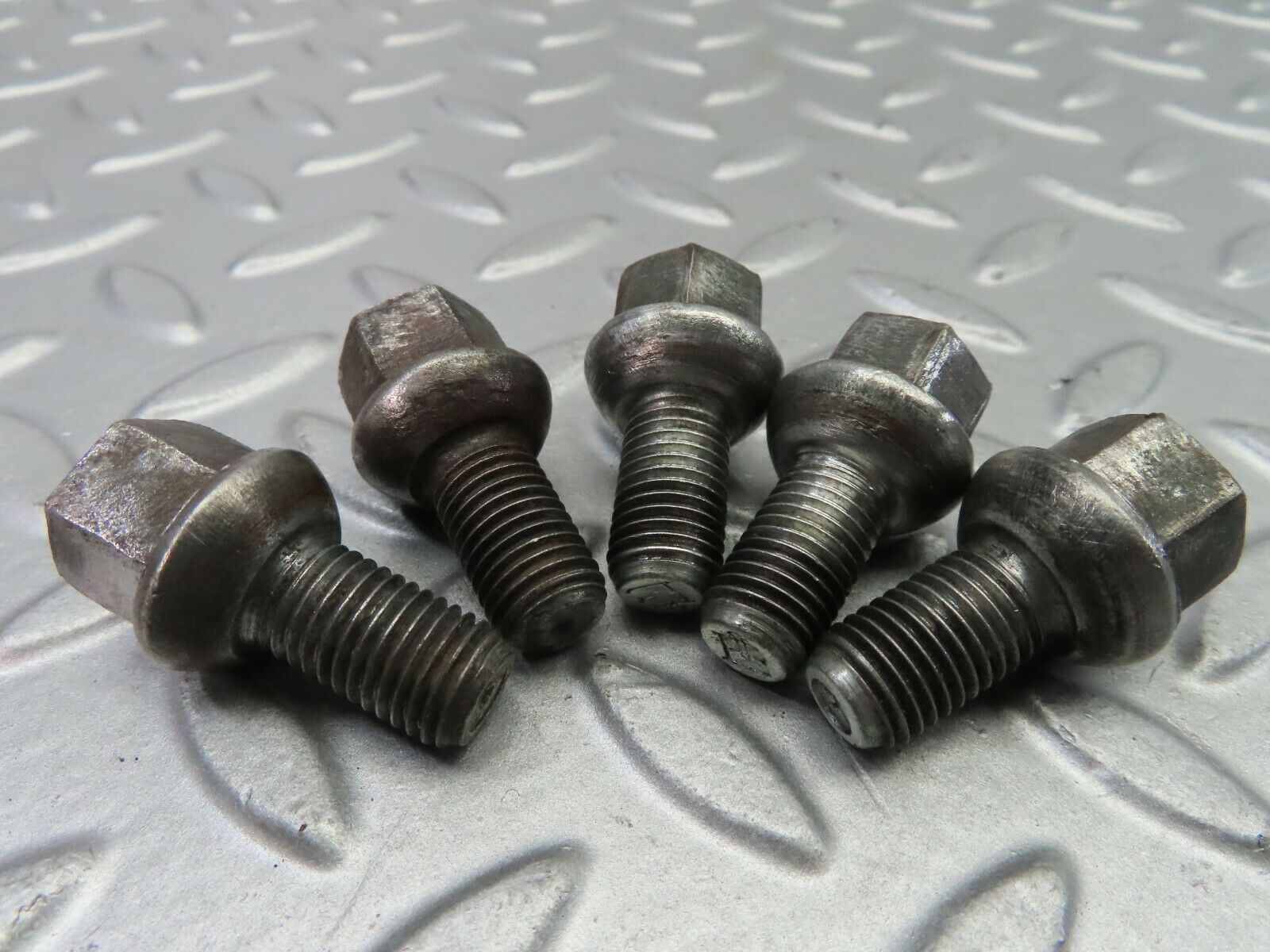 7424 Mercedes-Benz 5x Steel Wheel Lug Bolt M12x1.5