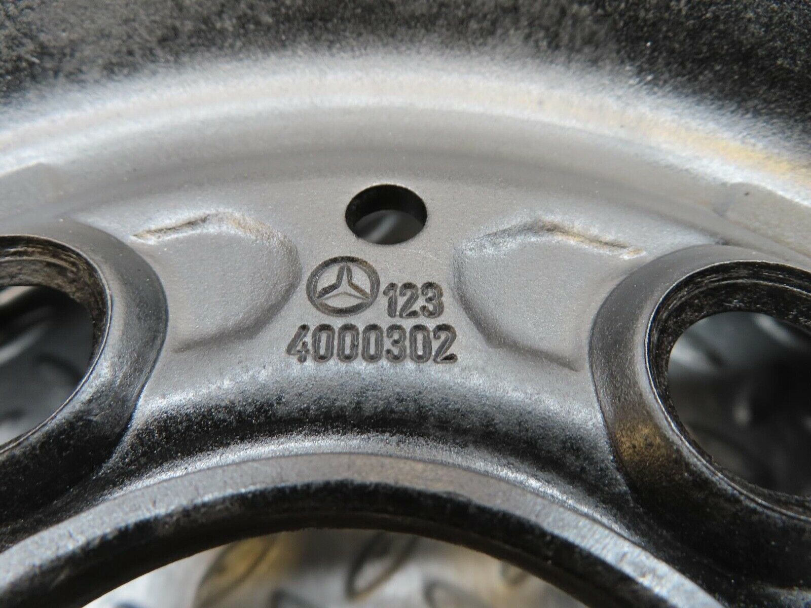 13236 Mercedes-Benz Steel Wheel 5.5Jx14H2 ET30 5x112 1234000302