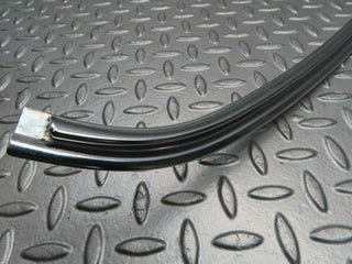 11457 Mercedes-Benz C123 230CE Coupe Rear Windscreen Chrome Frame