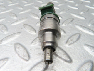 20927 Mercedes-Benz W114 250CE Coupe Fuel Injector Bosch 0280150023