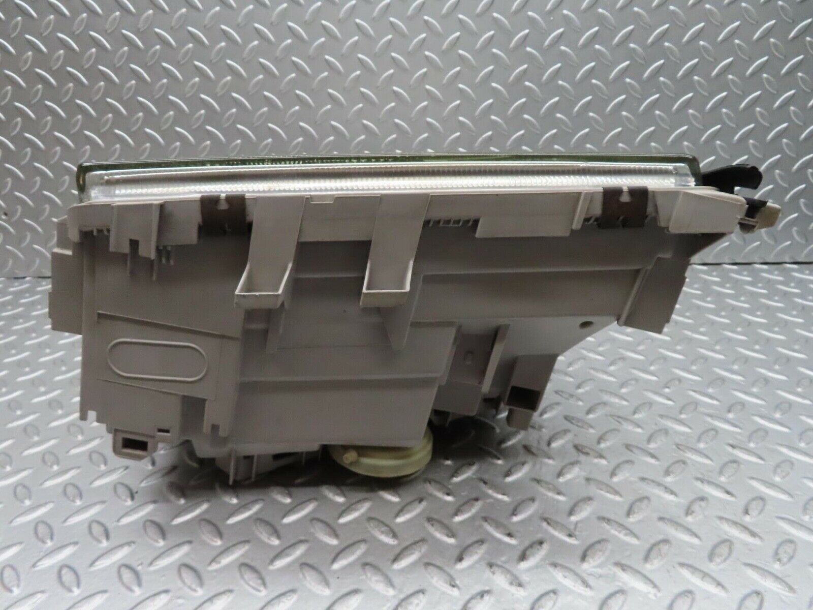 15201 Mercedes-Benz W140 S320 Headlight Bosch Right Side 1305235243