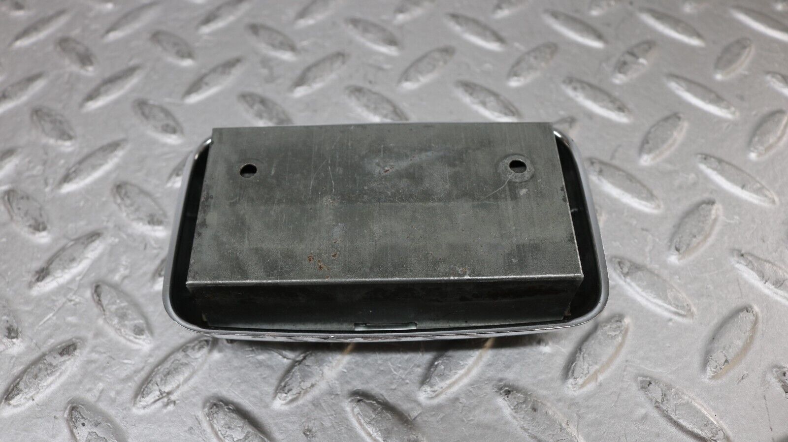37256 Mercedes-Benz W109 300SEL Rear Door Ashtray Blue